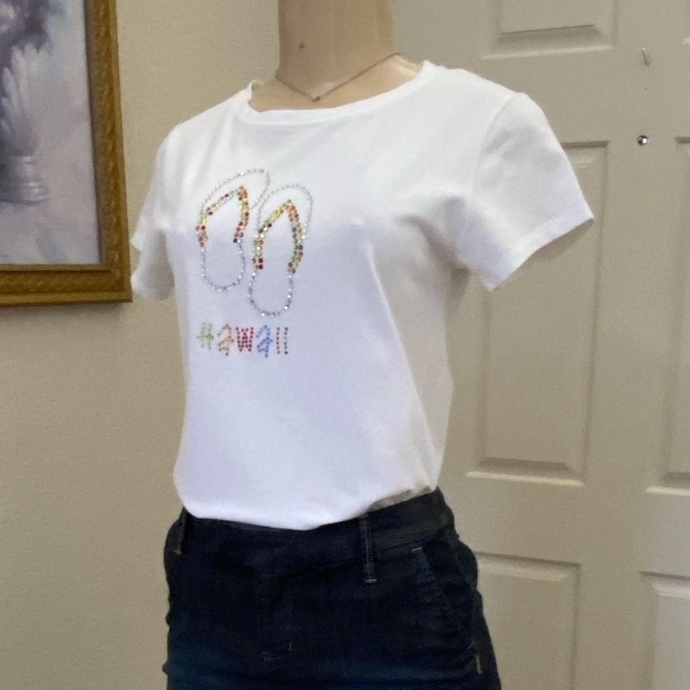 “BABA” 💛 Super Cute 💙 Hawaii Flip Flop Tee shirt